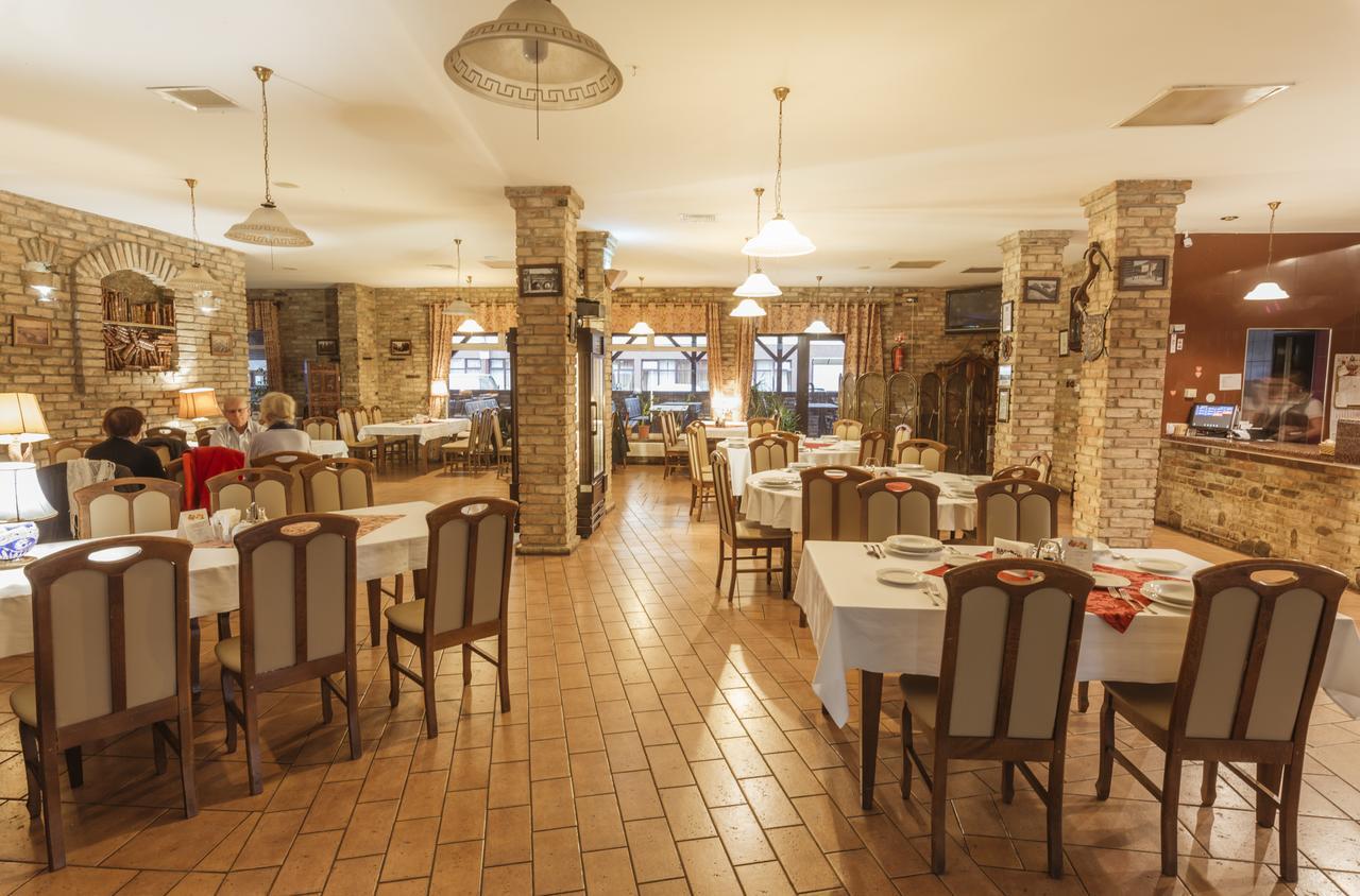 Hotel Bastion كوسترزين ناد أودري المظهر الخارجي الصورة