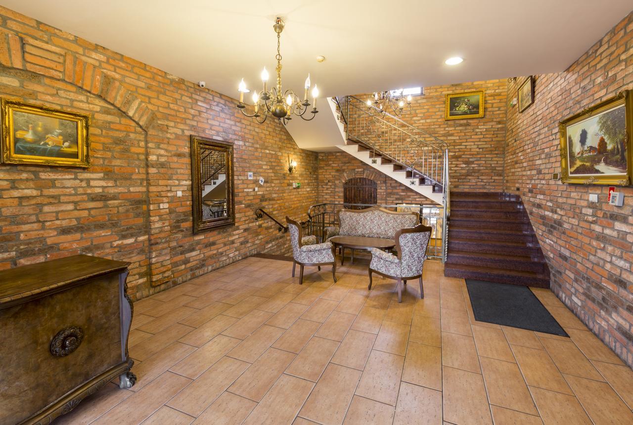 Hotel Bastion كوسترزين ناد أودري المظهر الخارجي الصورة