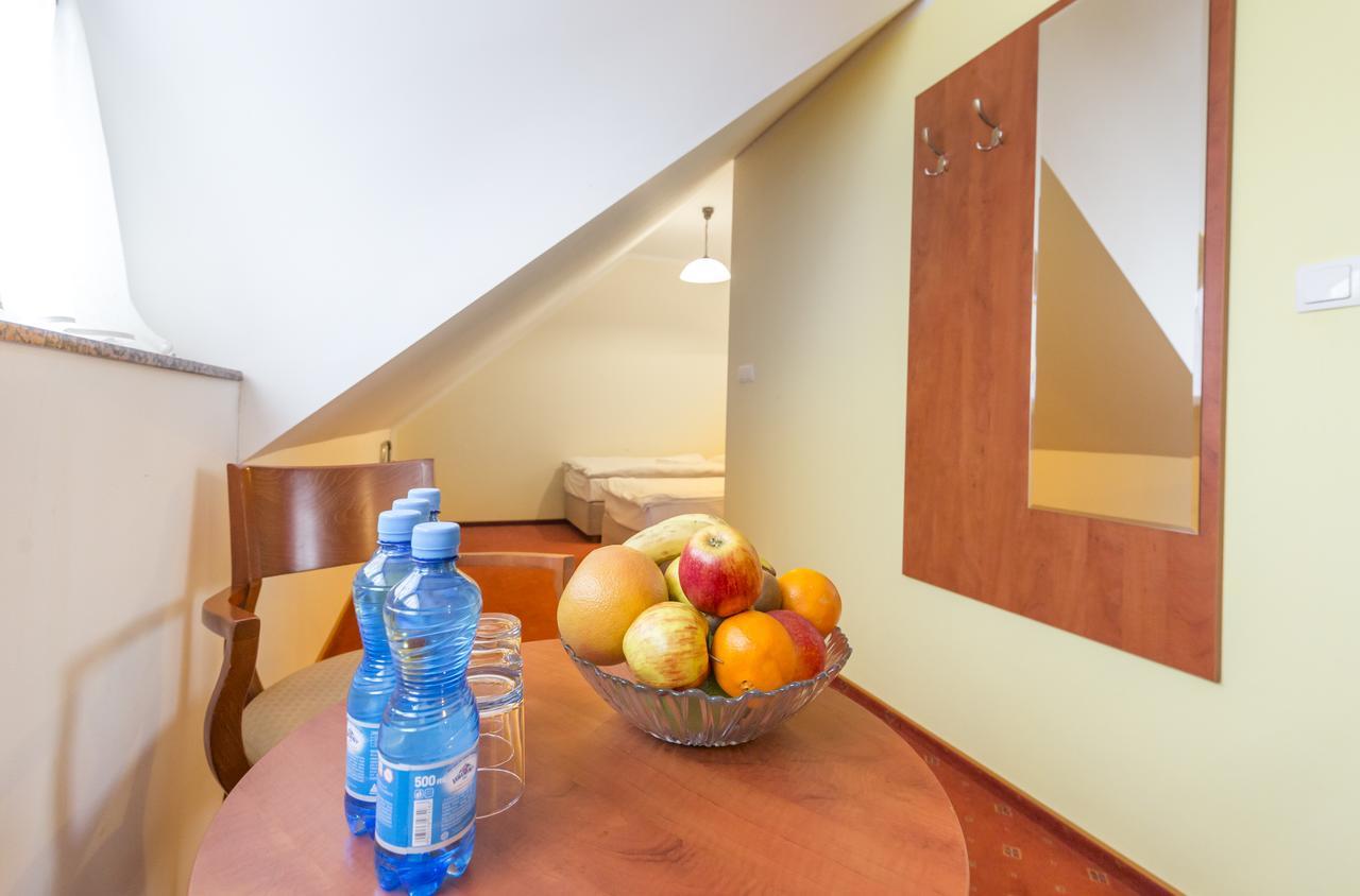 Hotel Bastion كوسترزين ناد أودري المظهر الخارجي الصورة